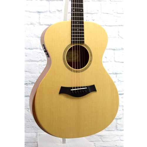 TAYLOR A12E ACADEMY GUITAR